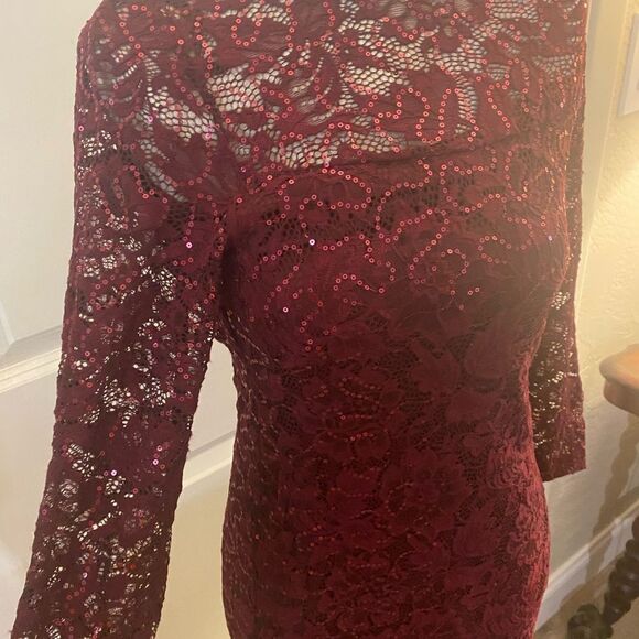 NWT Onyx Nite Merlot Gown Sz 4 - Picture 5 of 7